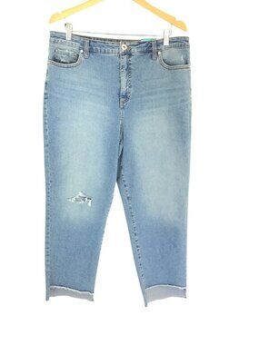 STYLE & CO -DISTRESS STRAIGHT LEG HIGH RISE SHARK BITE HEM JEANS SIZE 18-NWT